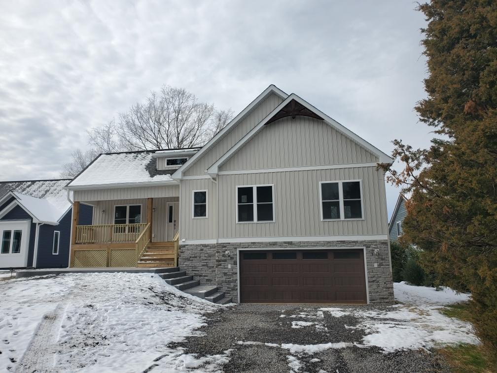 Bradie's Custom Construction project 274