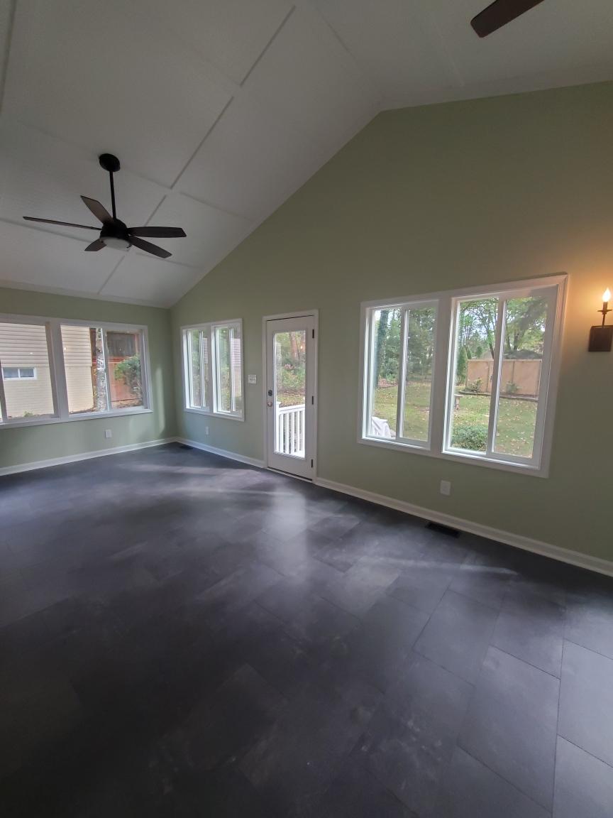 Bradie's Custom Construction project 288